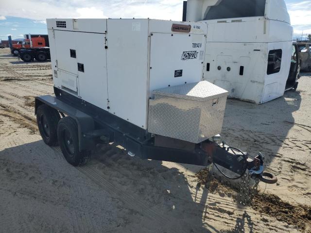 2002 TRAL W/GENERATR 2002 image