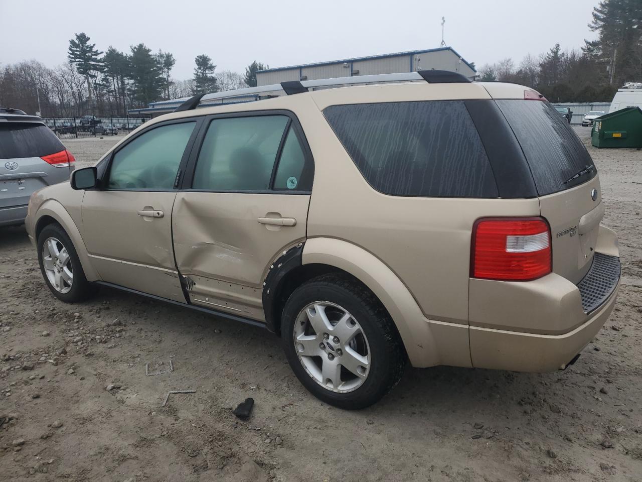 Image 2 of 2007 FORD FREESTYLE LIMITED 2007 with VIN 1FMDK06107GA26901