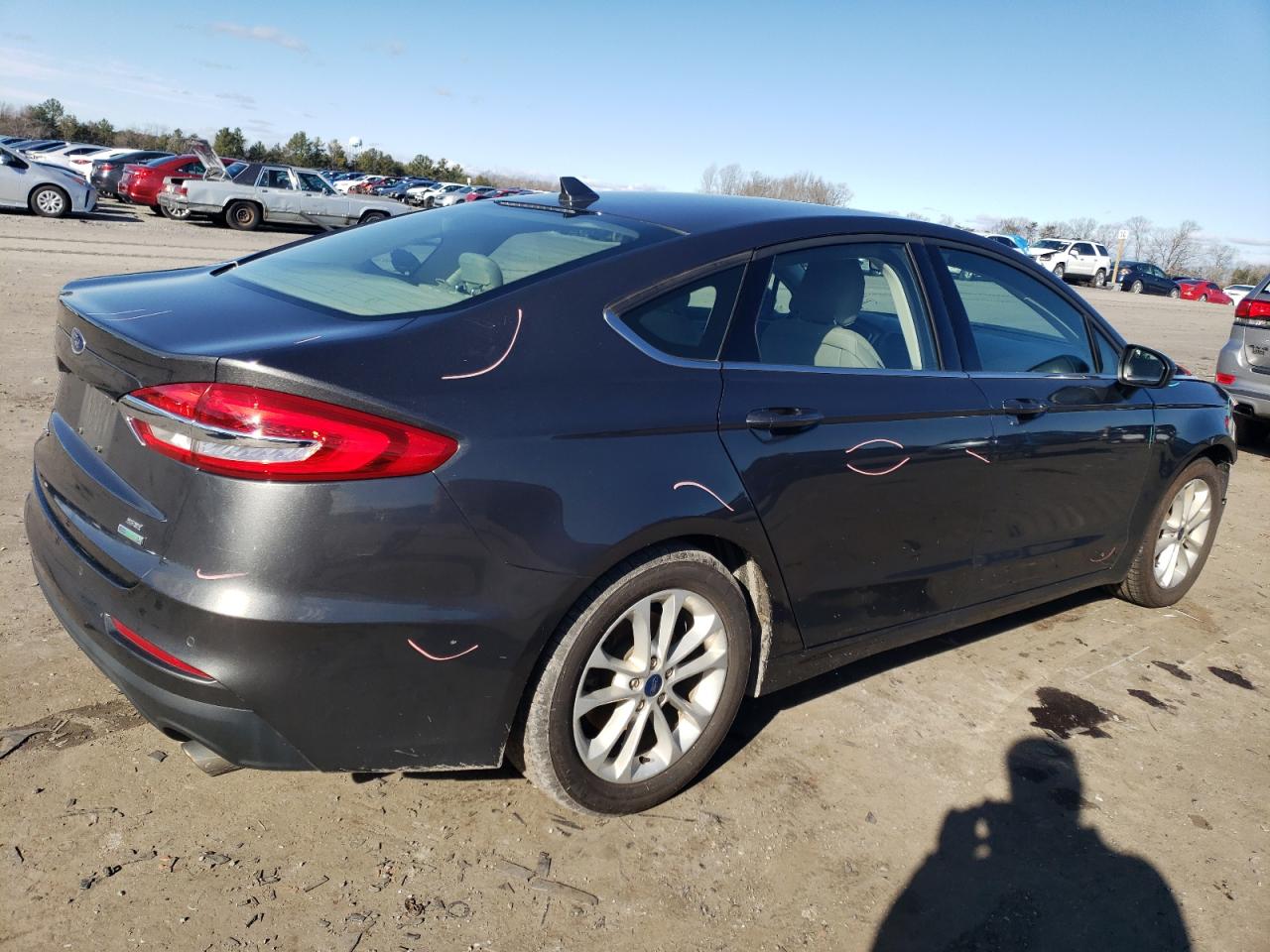 Изображение 3 2019 FORD FUSION SE 2019 с VIN 3FA6P0HD4KR163353