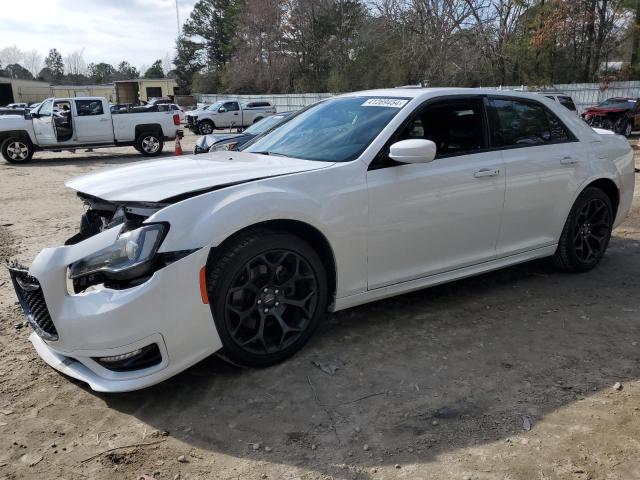Image 1 of 2019 CHRYSLER 300 S 2019 with VIN 2C3CCABTXKH580345