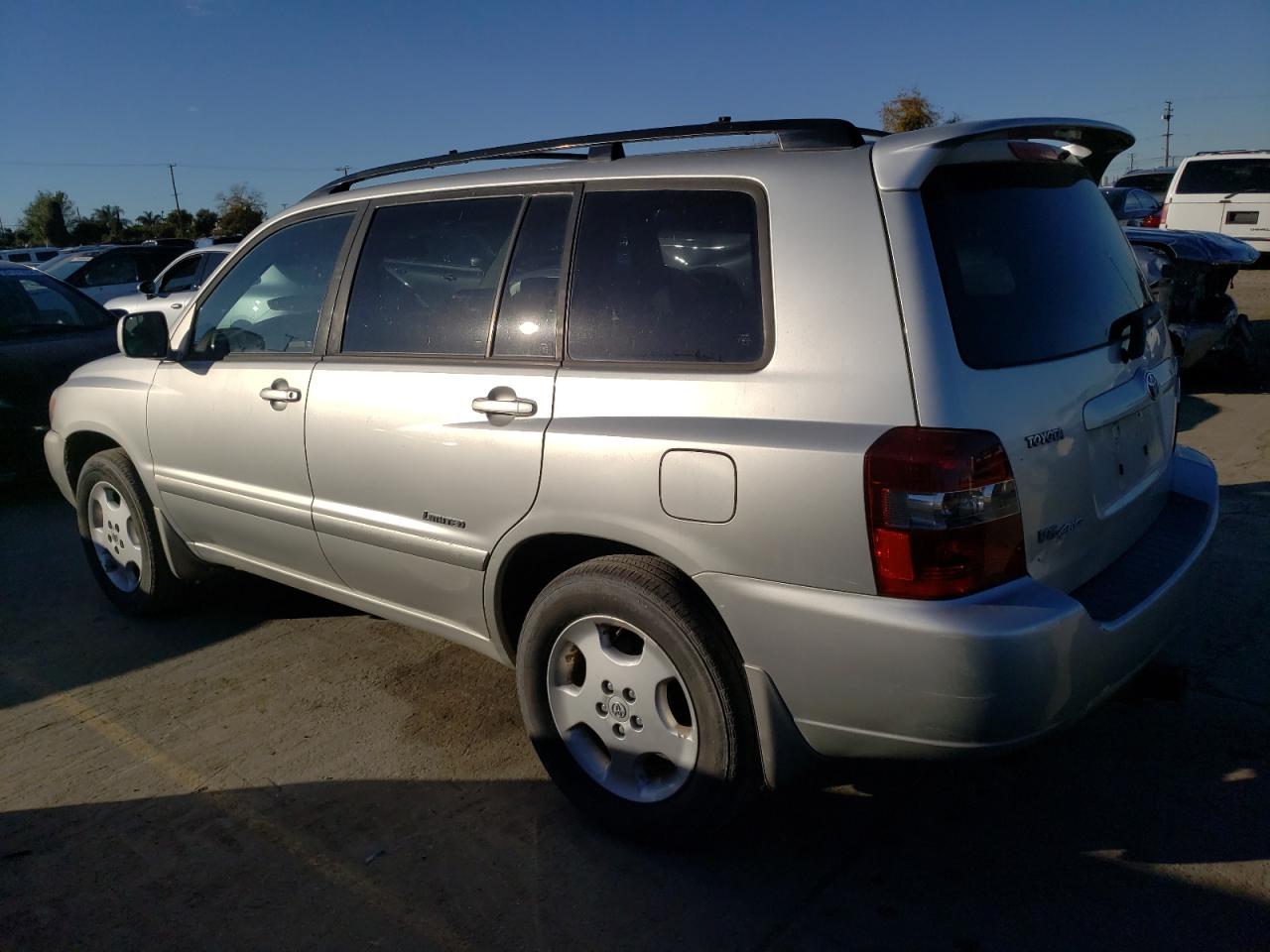 Image 2 of 2007 TOYOTA HIGHLANDER SPORT 2007 with VIN JTEEP21A570204223