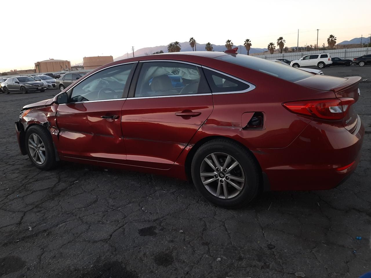 Image 2 of 2015 HYUNDAI SONATA SE 2015 with VIN 5NPE24AF3FH257031