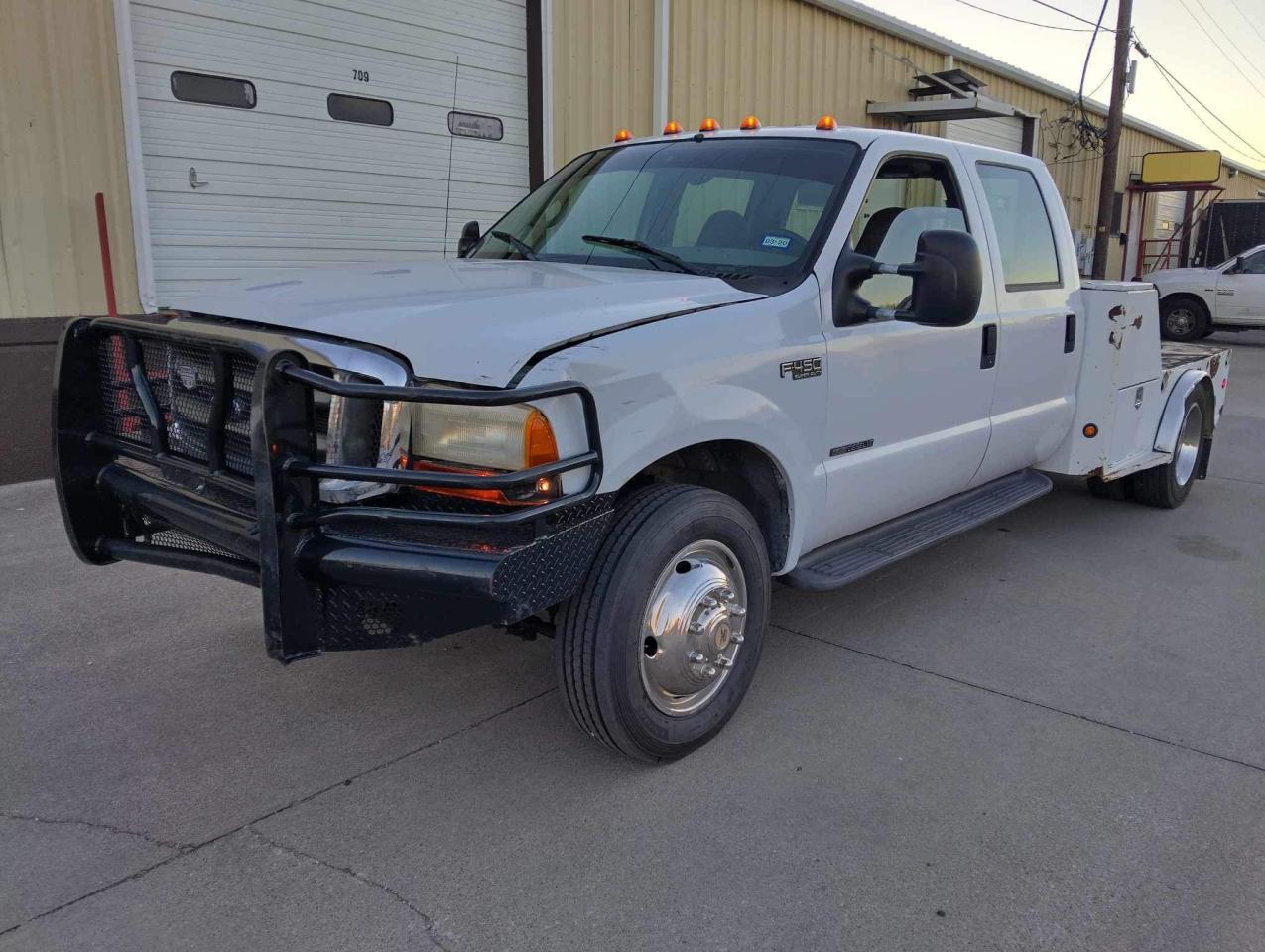 Image 2 of 1999 FORD F550 SUPER DUTY 1999 with VIN 1FDAW56FXXED31365