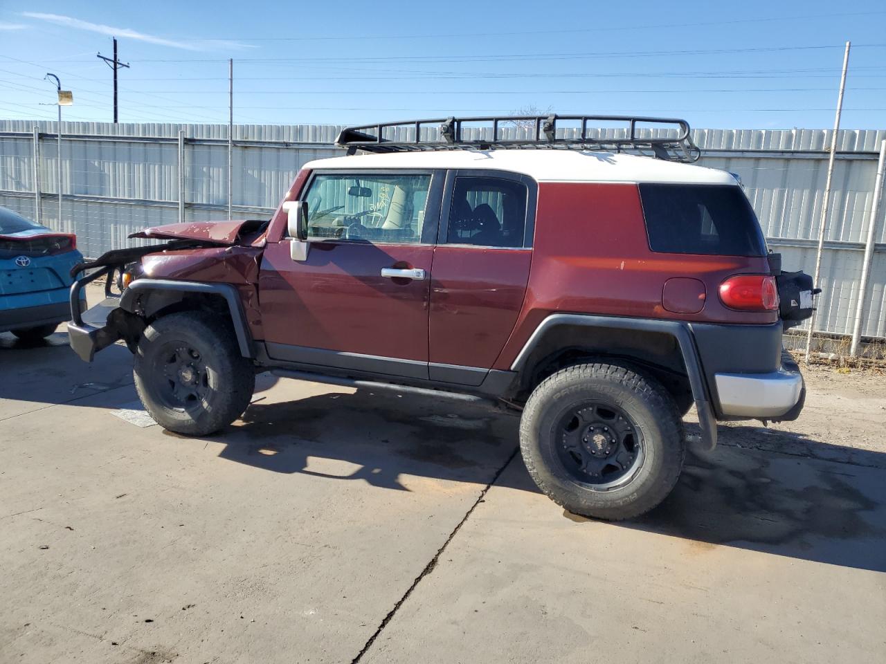 Image 2 of Toyota Fj Cruiser 2008 with VIN JTEBU11FX8K050986