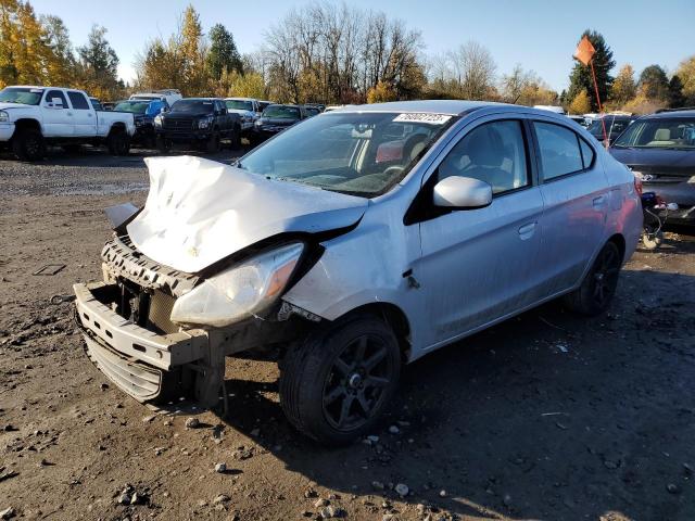 Obraz 2017 MITSUBISHI MIRAGE G4 ES 2017