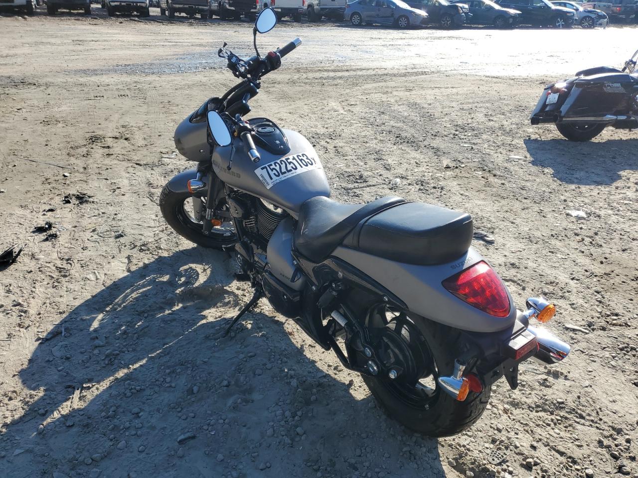 Image 3 of 2019 SUZUKI VZ800  2019 with VIN JS1VS56A4K2100102