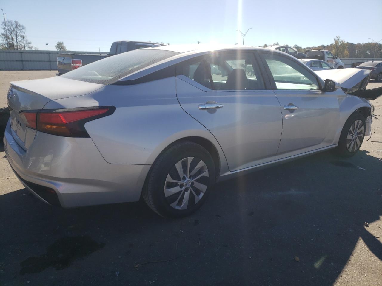 Image 3 of 2020 NISSAN ALTIMA S 2020 with VIN 1N4BL4BV1LC242093