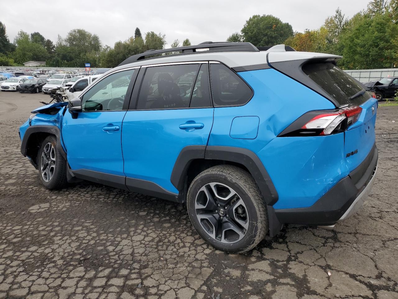Image 2 of 2019 TOYOTA RAV4 ADVENTURE 2019 with VIN 2T3J1RFV8KW052208