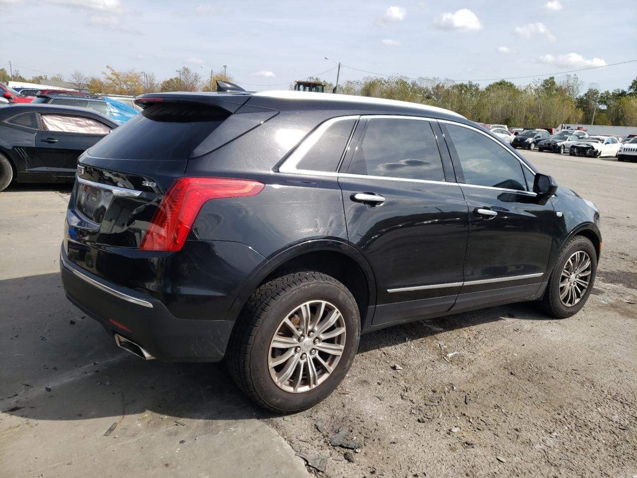 Изображение 3 2017 CADILLAC XT5 LUXURY 2017 с VIN 1GYKNDRS9HZ220132