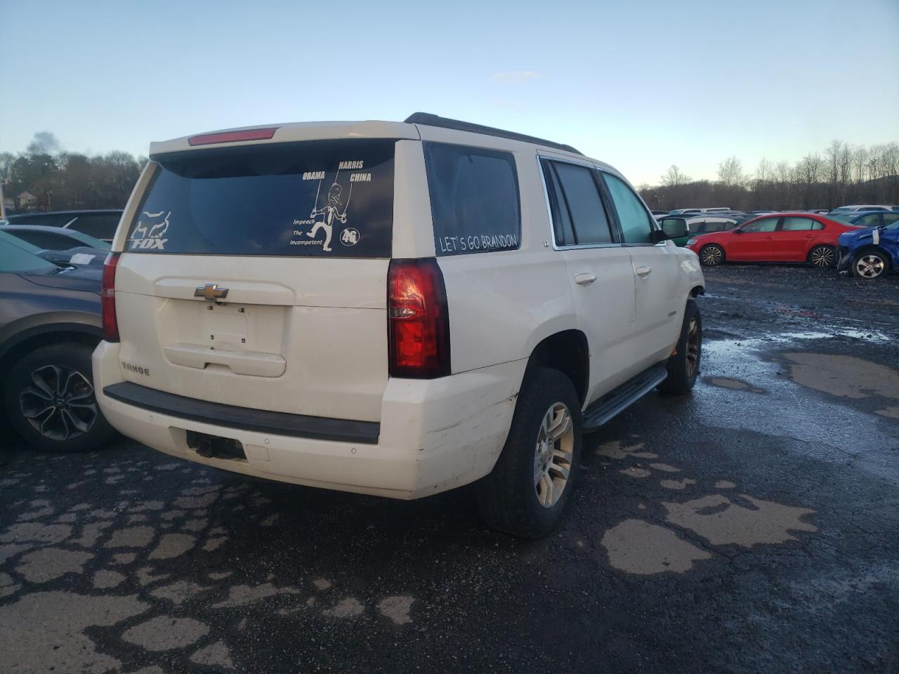 Image 3 of 2018 CHEVROLET TAHOE K1500 LT 2018 with VIN 1GNSKBKC5JR100833