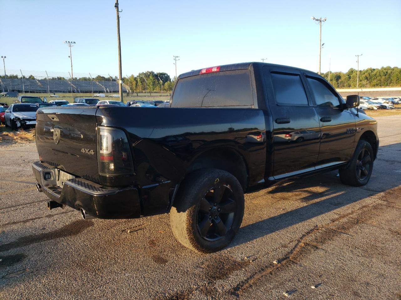Image 3 of 2013 RAM 1500 ST 2013 with VIN 1C6RR7KT4DS543611