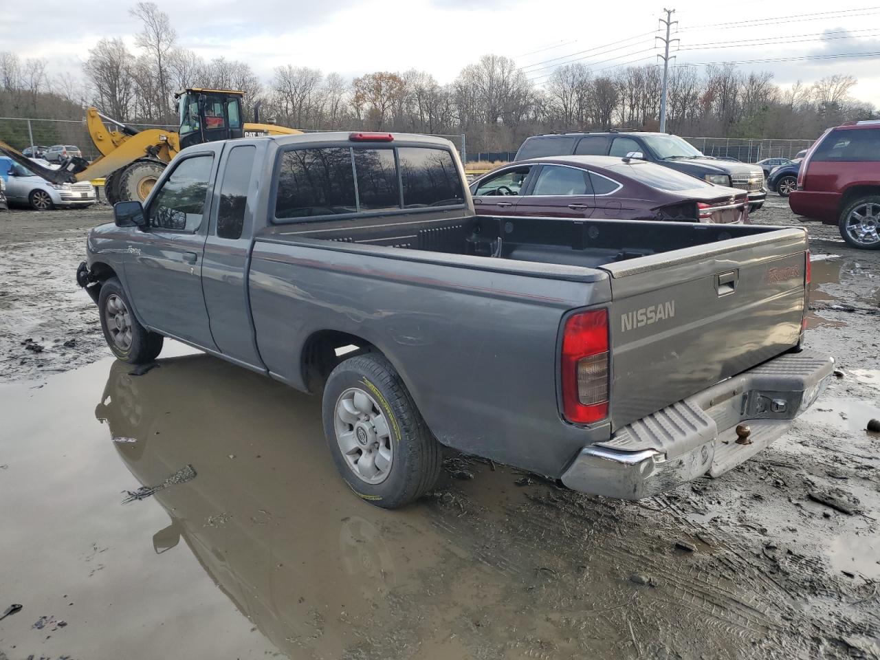 Image 2 of 2000 NISSAN FRONTIER KING CAB XE 2000 with VIN 1N6DD26S7YC406259