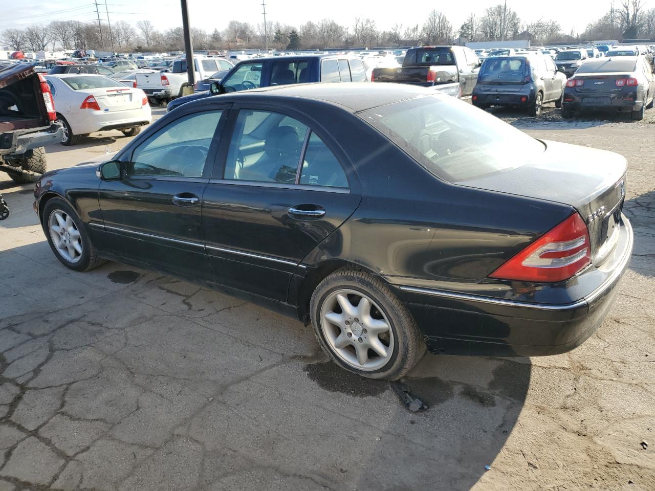 Obraz 2 z 2004 MERCEDES-BENZ C 240 4MATIC 2004 z VIN WDBRF81J44F448044