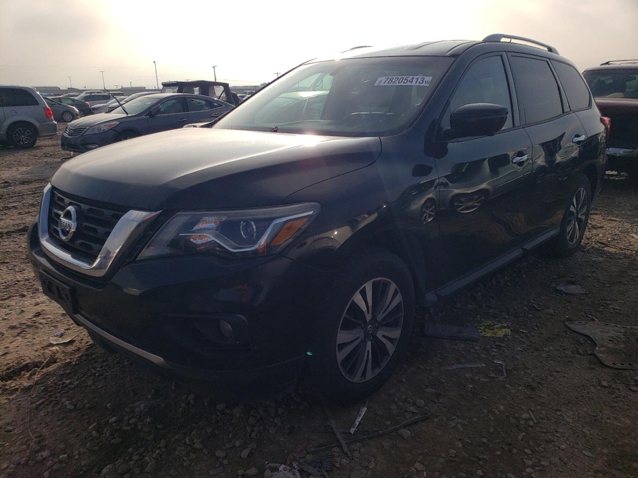 Obraz 2017 NISSAN PATHFINDER S 2017