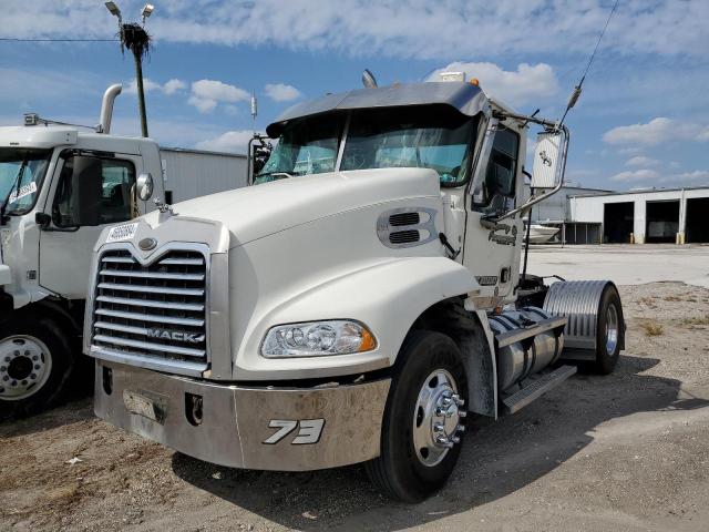Изображение 2 2004 MACK 600 CX600 2004 с VIN 1M1AE02Y54N002523