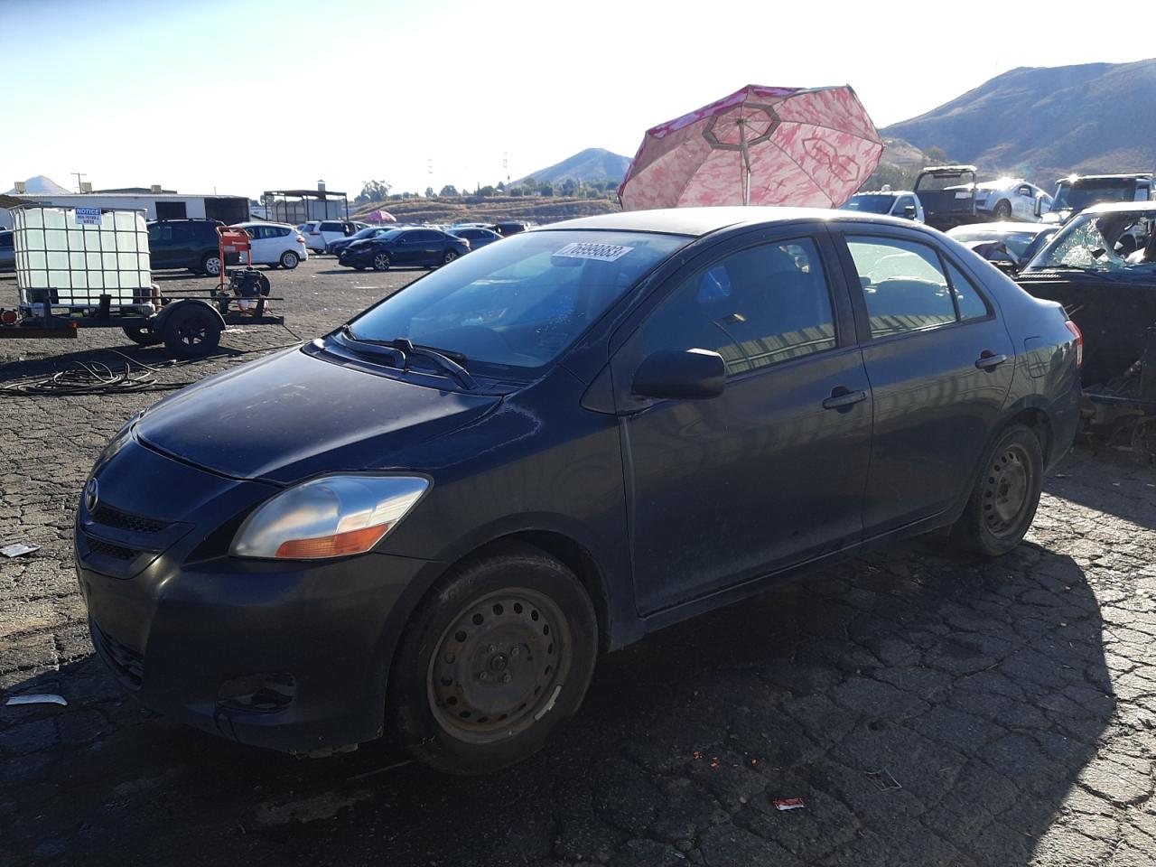 Изображение 1 2007 TOYOTA YARIS  2007 с VIN JTDBT923071053264