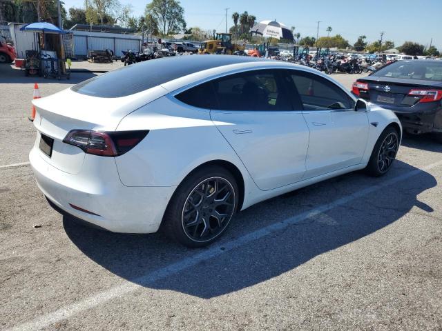 Obraz 3 z 2019 TESLA MODEL 3  2019 z VIN 5YJ3E1EA5KF428253