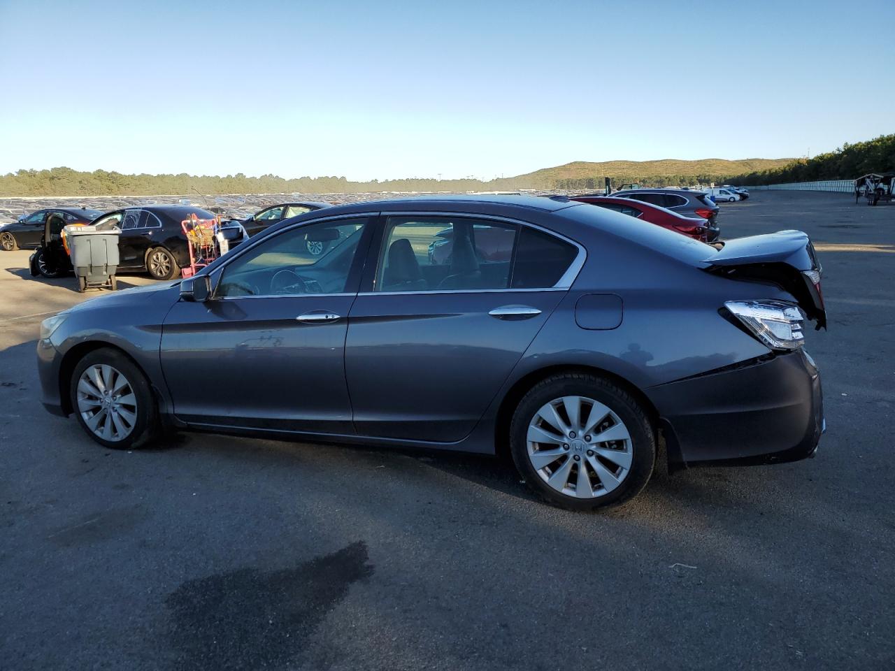 Image 2 of 2014 HONDA ACCORD EXL 2014 with VIN 1HGCR3F84EA020918