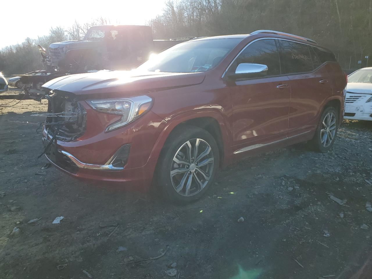 Image 1 of 2019 GMC TERRAIN DENALI 2019 with VIN 3GKALXEX5KL225552