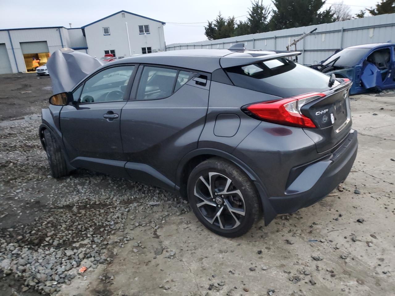 Изображение 2 2019 TOYOTA C-HR XLE 2019 с VIN NMTKHMBX7KR099269