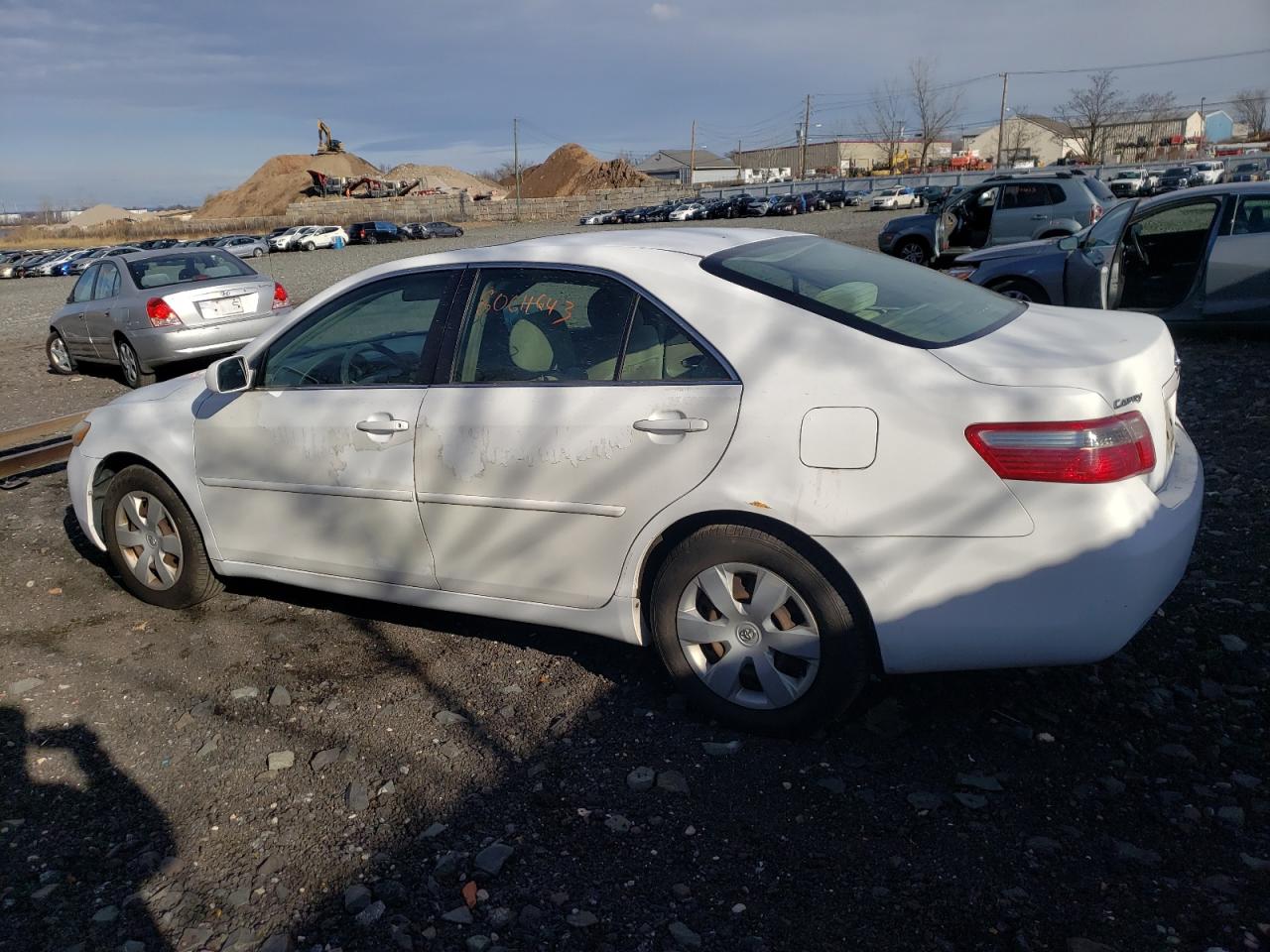 Изображение 2 2007 TOYOTA CAMRY CE 2007 с VIN 4T1BE46K07U578317