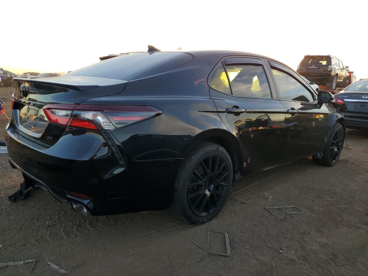 Изображение 3 2021 TOYOTA CAMRY SE 2021 с VIN 4T1G11AK2MU407751