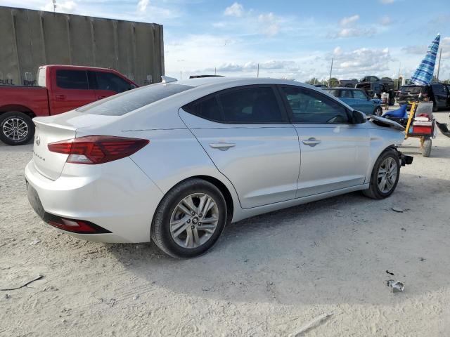 Image 3 of 2019 HYUNDAI ELANTRA SEL 2019 with VIN 5NPD84LF5KH412275