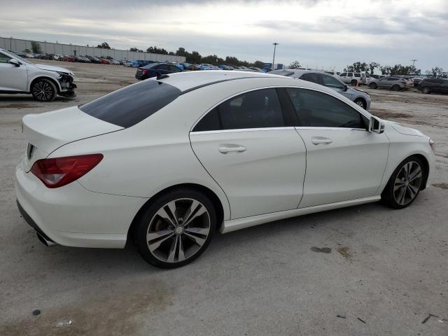 Image 3 of 2015 MERCEDES-BENZ CLA 250 2015 with VIN WDDSJ4EB0FN265302