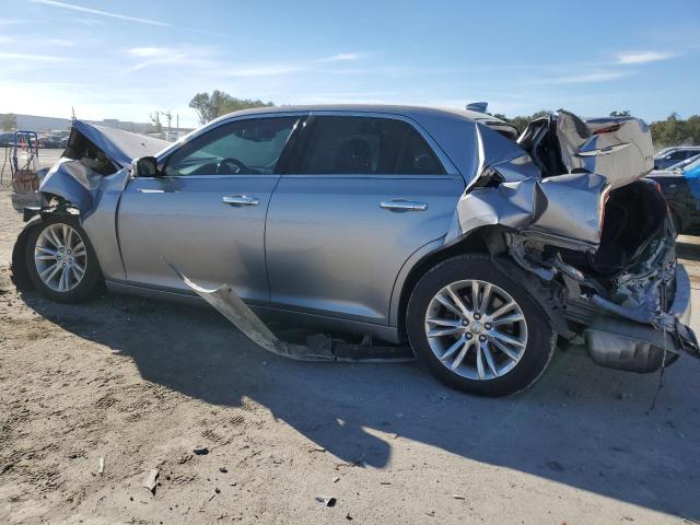 Obraz 2 z 2017 CHRYSLER 300C  2017 z VIN 2C3CCAEG2HH552000
