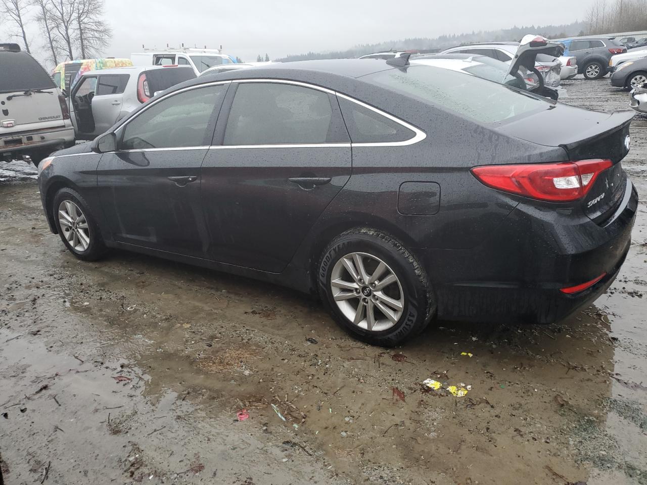 Изображение 2 2015 HYUNDAI SONATA SE 2015 с VIN 5NPE24AF7FH163931