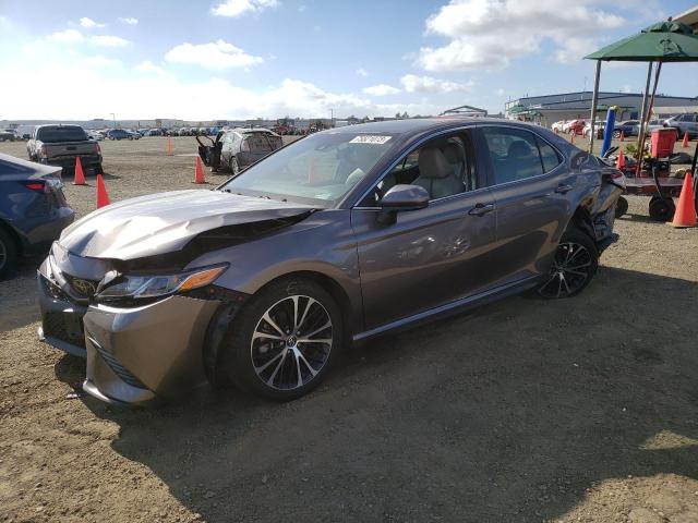 Image 1 of 2018 TOYOTA CAMRY L 2018 with VIN 4T1B11HKXJU597603