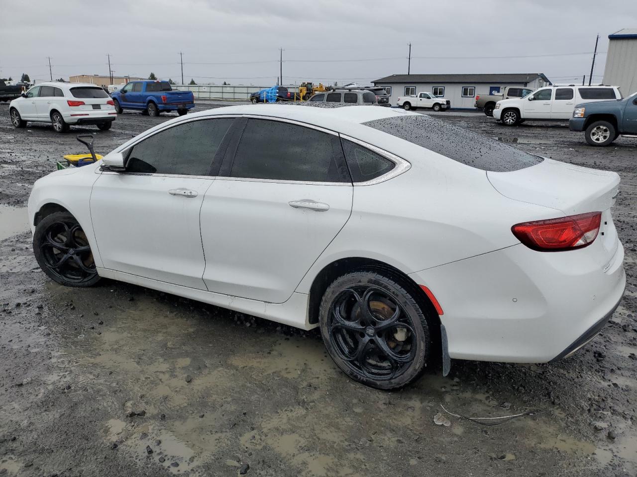 Image 2 of 2015 CHRYSLER 200 C 2015 with VIN 1C3CCCEG1FN727658