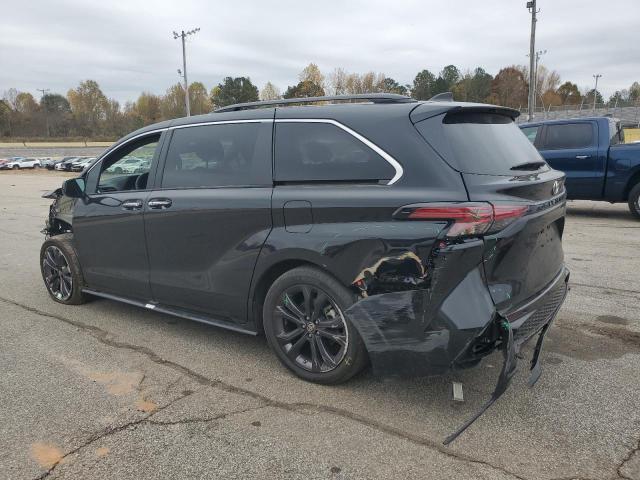 Image 2 of 2022 TOYOTA SIENNA XSE 2022 with VIN 5TDXRKEC3NS131706
