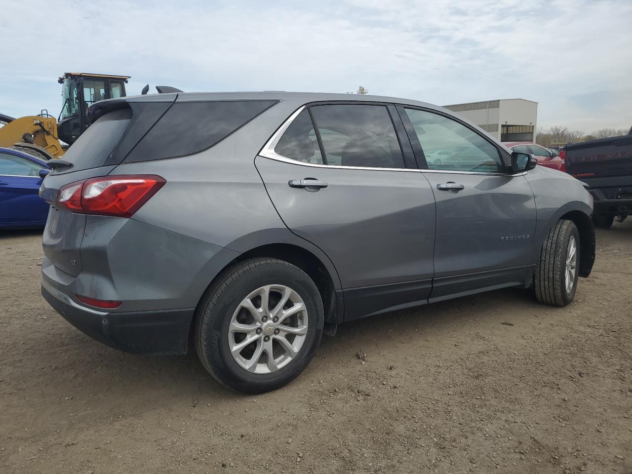 Изображение 3 2018 CHEVROLET EQUINOX LT 2018 с VIN 3GNAXJEV2JL114006