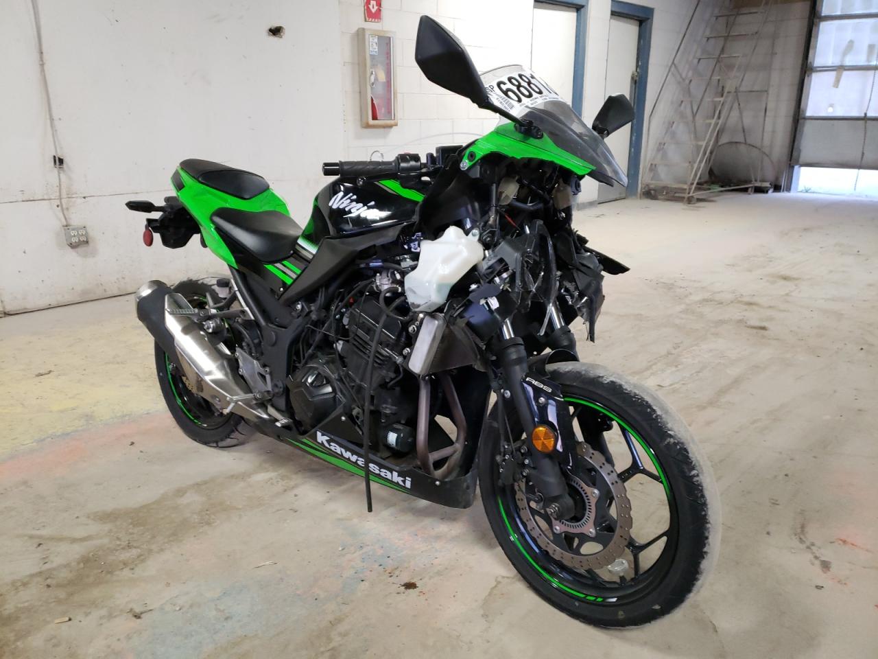 Image 1 of 2016 KAWASAKI EX300 B 2016 with VIN JKAEX8B11GDA29870