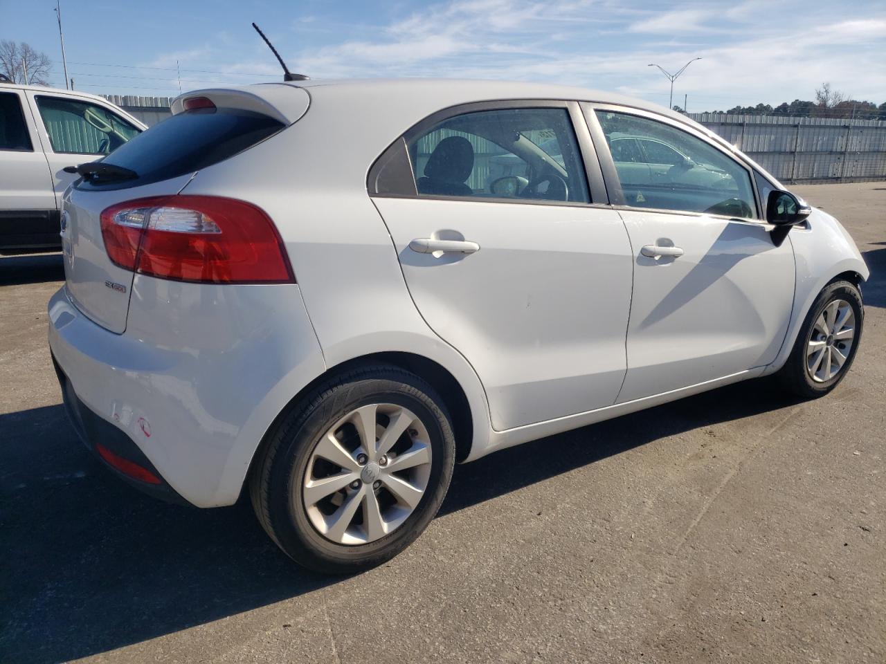 Изображение 3 2012 KIA RIO EX 2012 с VIN KNADN5A3XC6013295