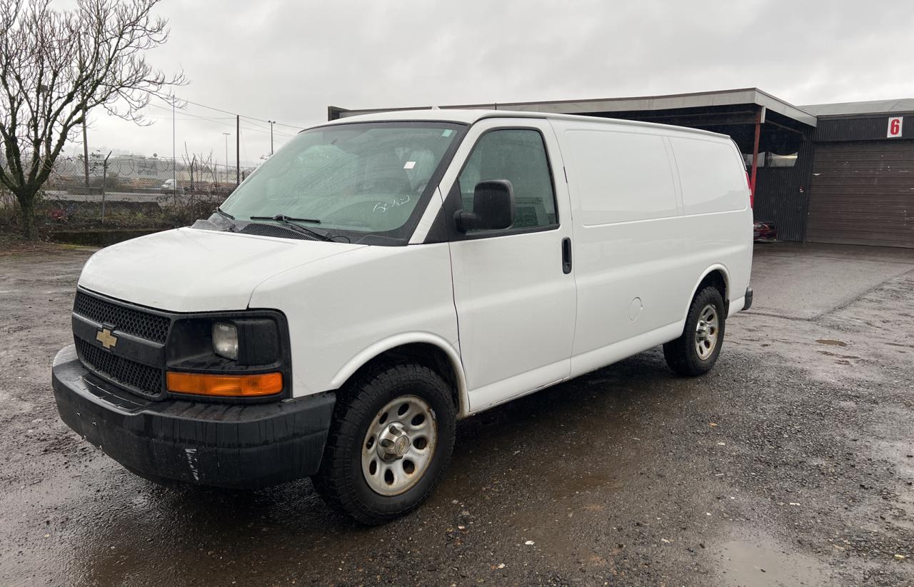 Image 2 of 2013 CHEVROLET EXPRESS G1500  2013 with VIN 1GCSGAFX6D1168465