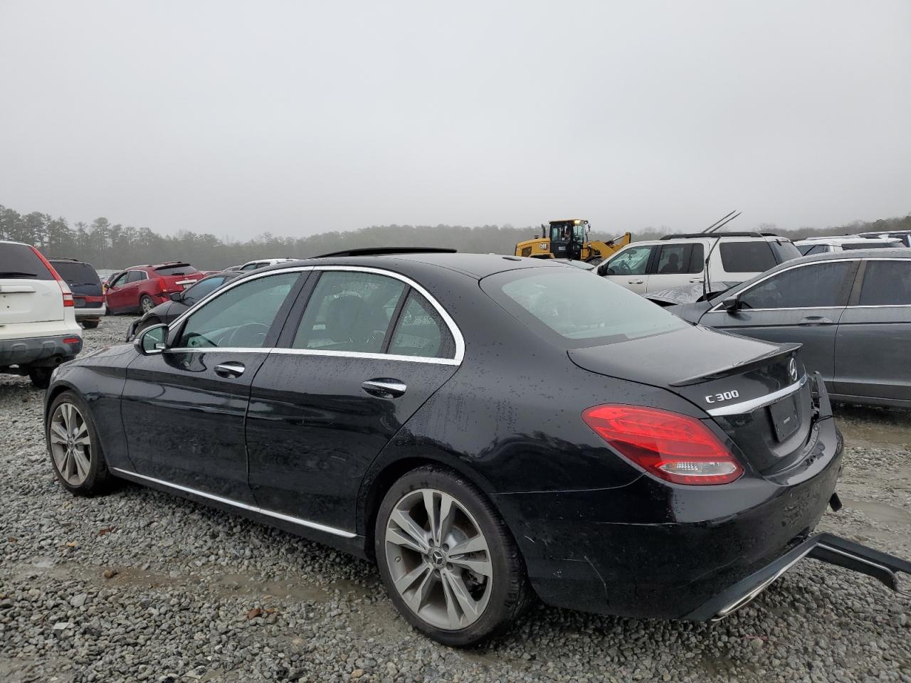 Изображение 2 2018 MERCEDES-BENZ C 300 2018 с VIN 55SWF4JB6JU240302