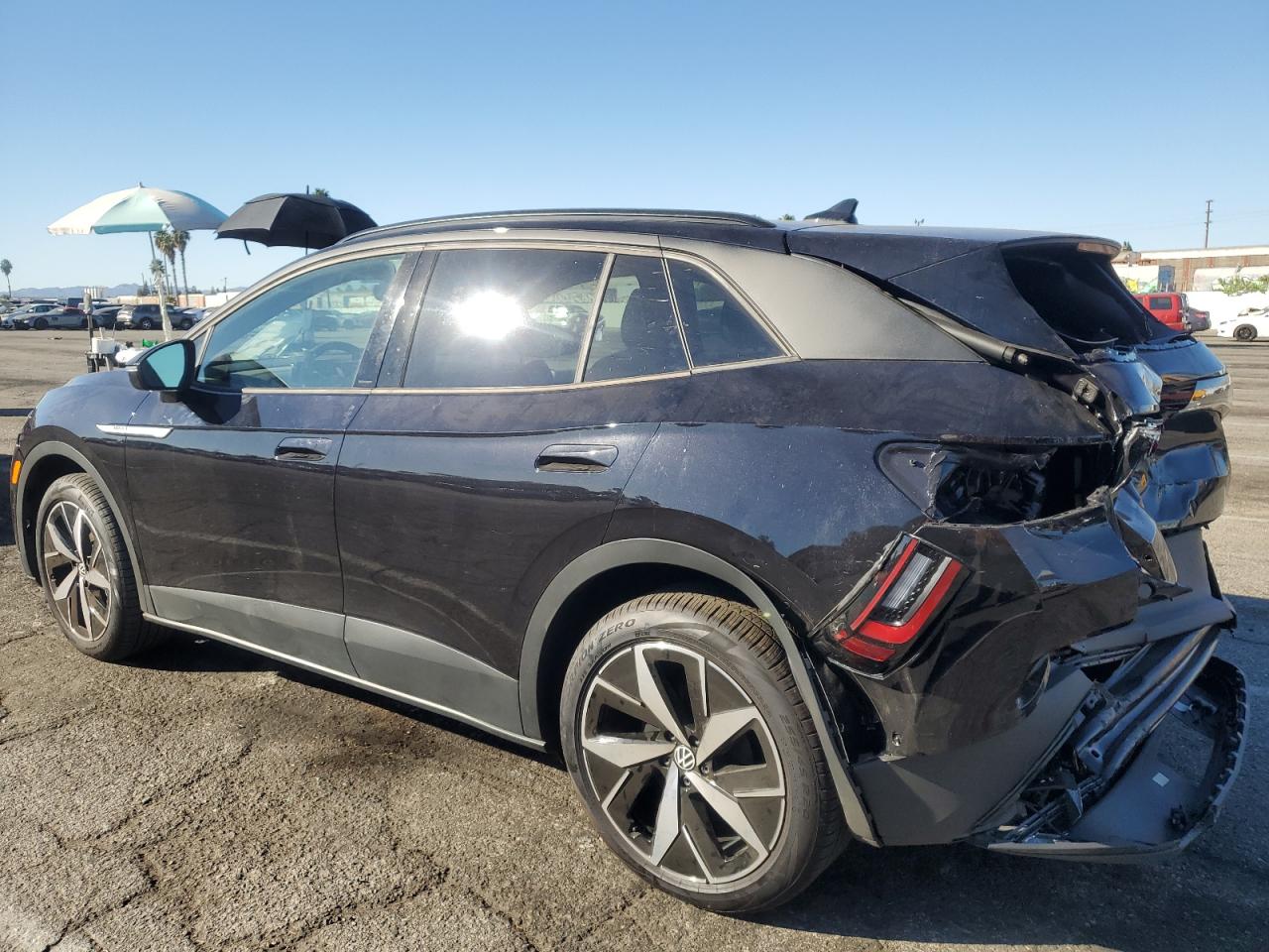 Изображение 2 2023 VOLKSWAGEN ID.4 PRO S 2023 с VIN 1V2VMPE84PC032507