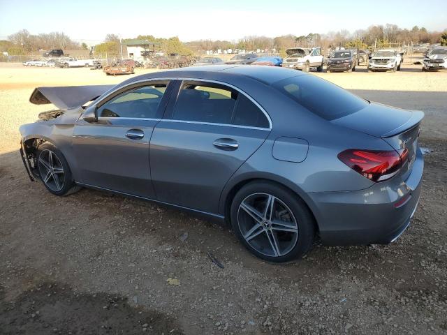 Obraz 2 z 2019 MERCEDES-BENZ A 220 4MATIC 2019 z VIN WDD3G4FB3KW019334