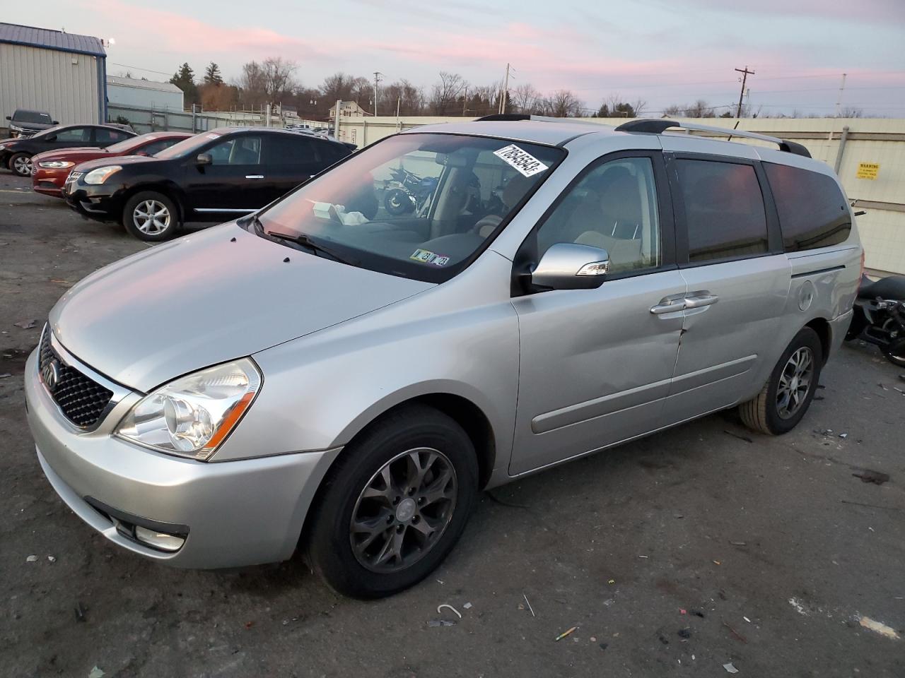 Изображение 2014 KIA SEDONA LX 2014