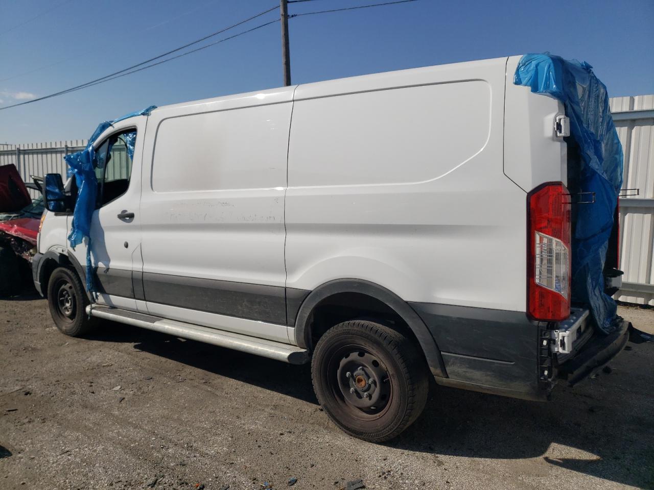Image 2 of 2022 FORD TRANSIT T-250 2022 with VIN 1FTBR1Y83NKA15277