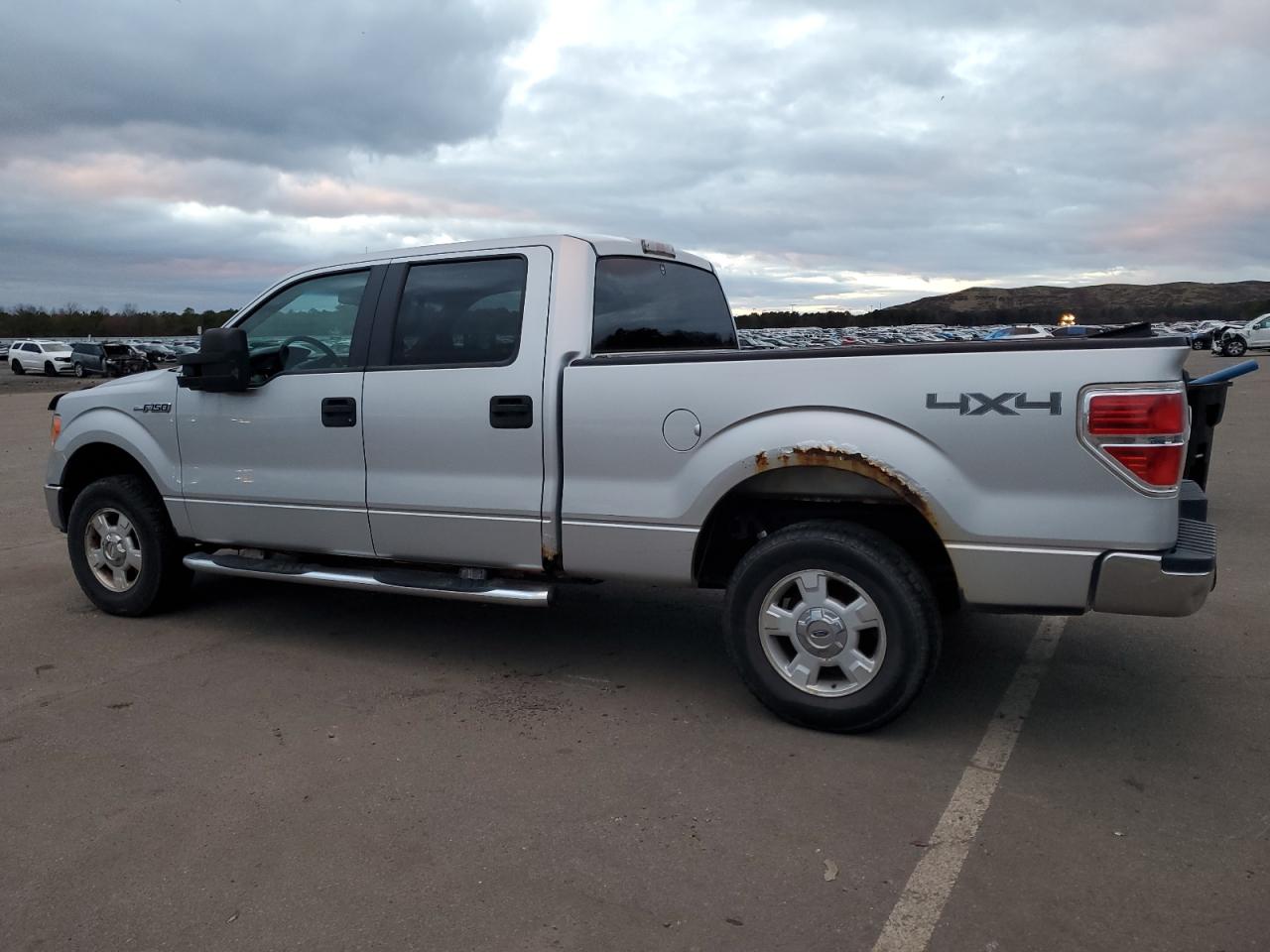 Изображение 2 2010 FORD F150 SUPERCREW 2010 с VIN 1FTFW1EV6AFA80907