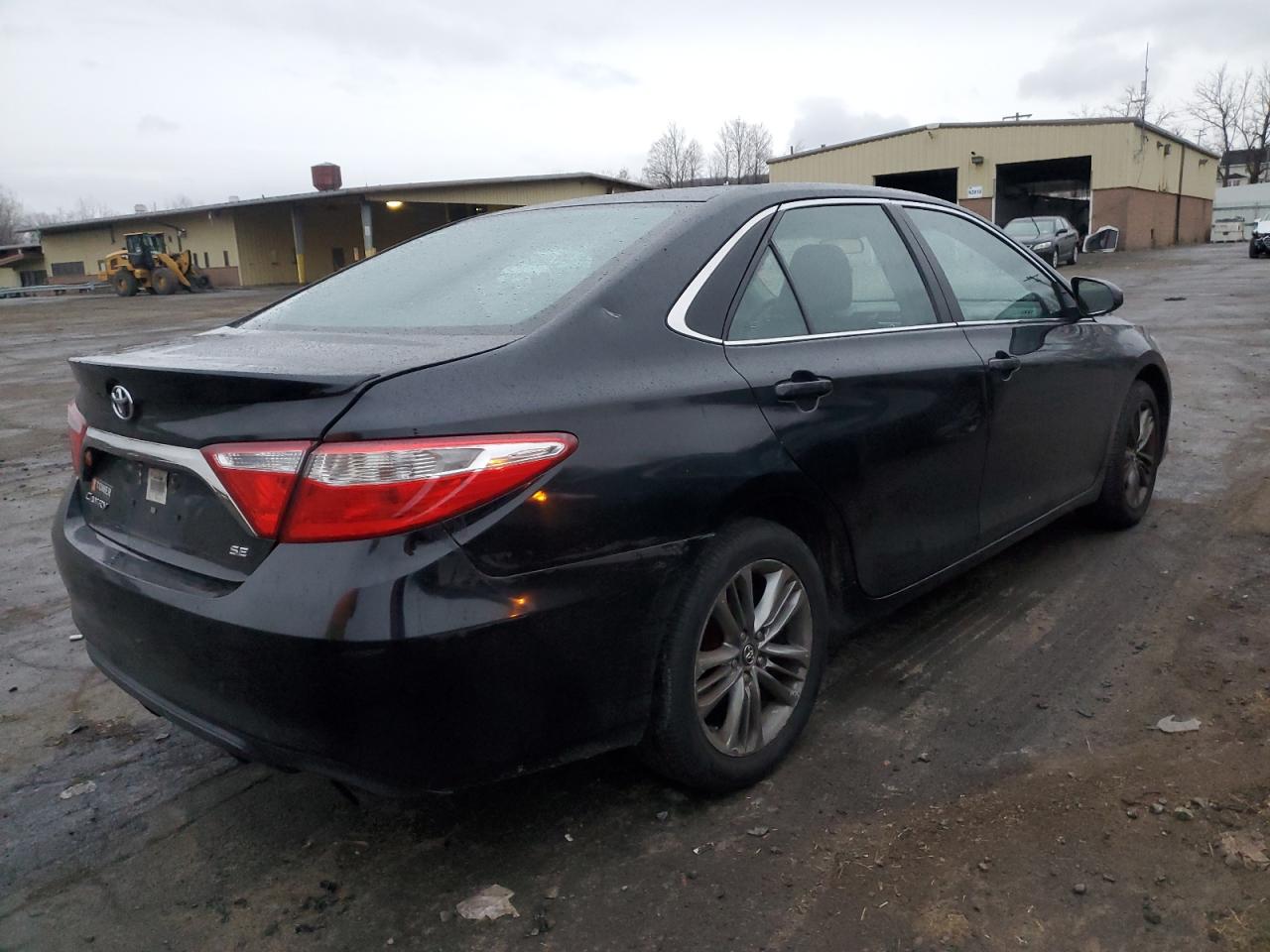 Obraz 3 z 2016 TOYOTA CAMRY LE 2016 z VIN 4T1BF1FK1GU615449