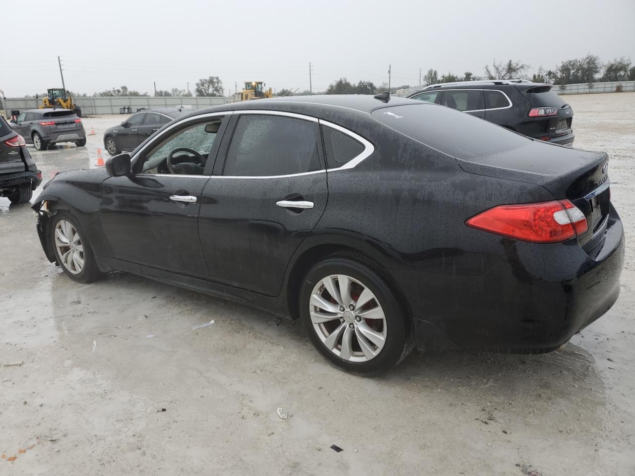 Изображение 2 2011 INFINITI M37 X 2011 с VIN JN1BY1AR9BM371841