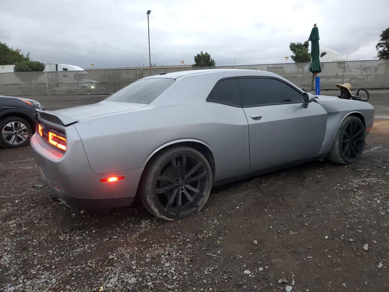 Image 3 of 2018 DODGE CHALLENGER SXT 2018 with VIN 2C3CDZAG9JH245852