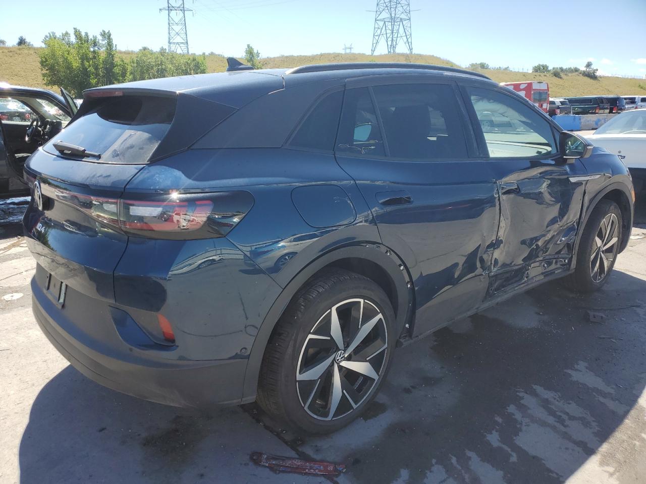 Изображение 3 2023 VOLKSWAGEN ID.4 PRO S 2023 с VIN 1V2GNPE85PC008710