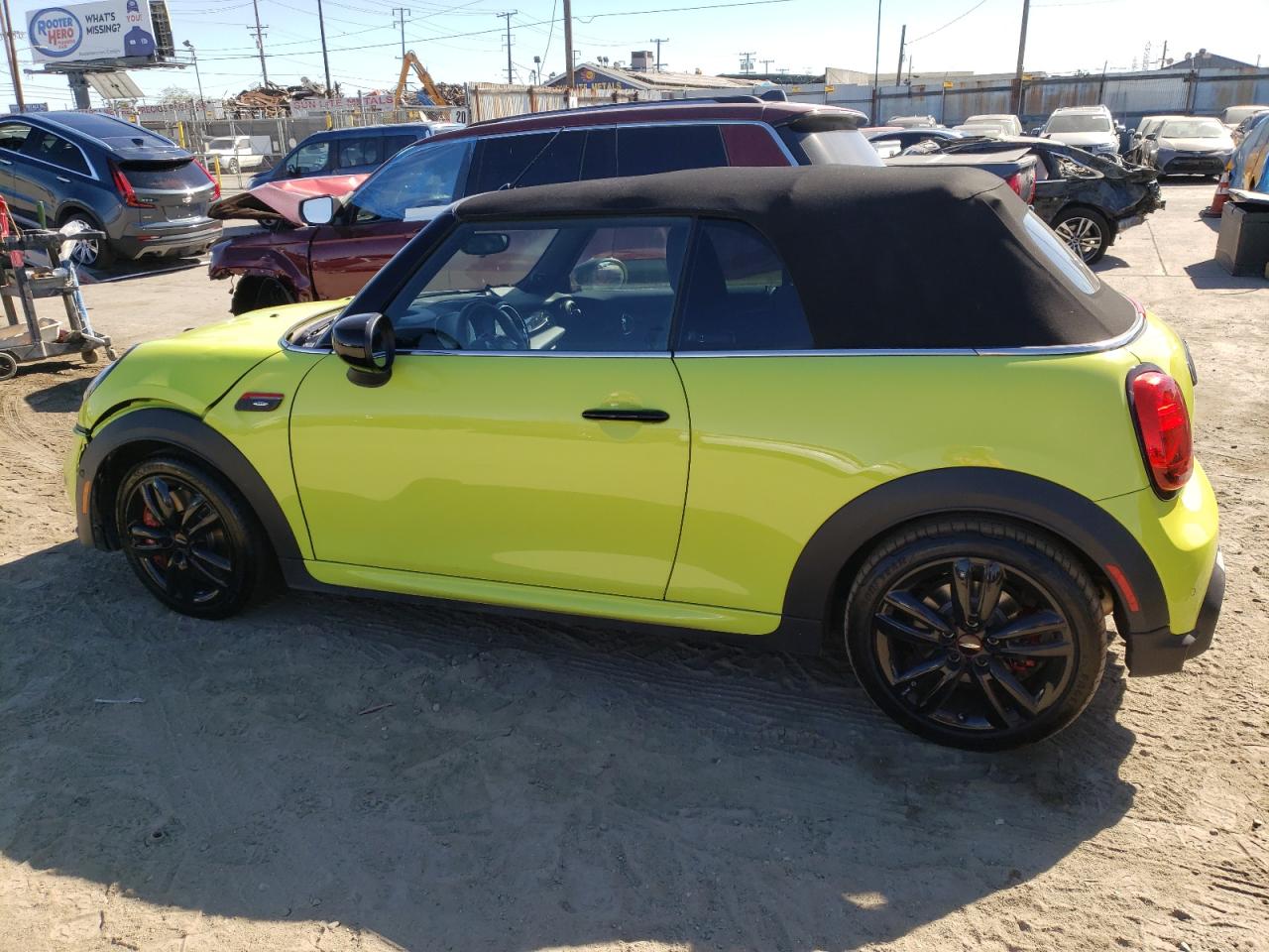 Image 2 of Mini Cooper John Cooper Works 2023 with VIN WMW63DL02P3P95241