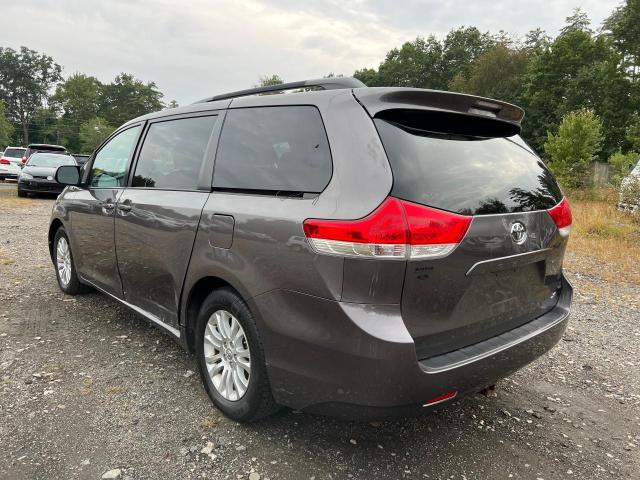 Image 3 of 2014 TOYOTA SIENNA XLE 2014 with VIN 5TDYK3DC7ES421947