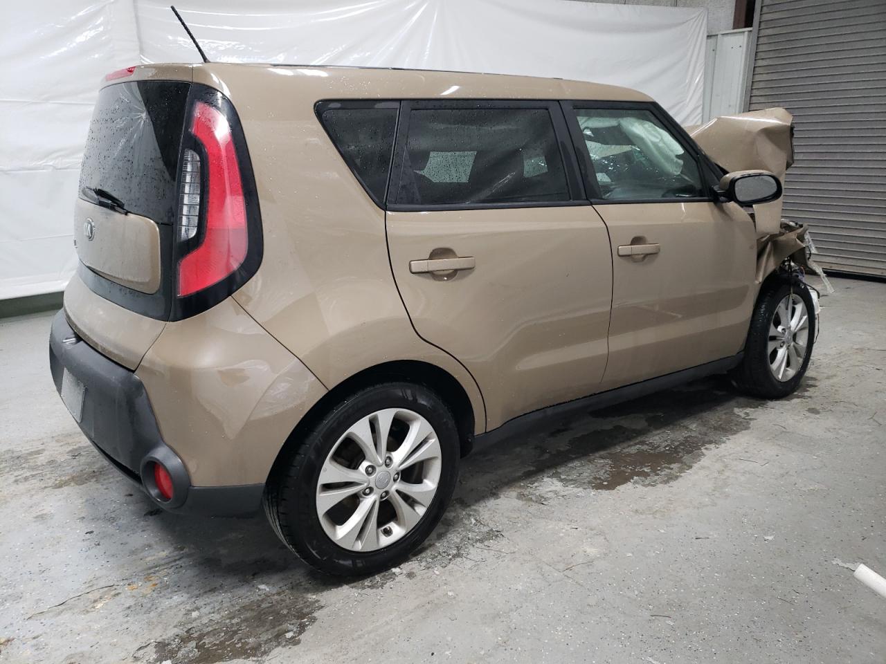 Image 3 of 2015 KIA SOUL + 2015 with VIN KNDJP3A57F7134225